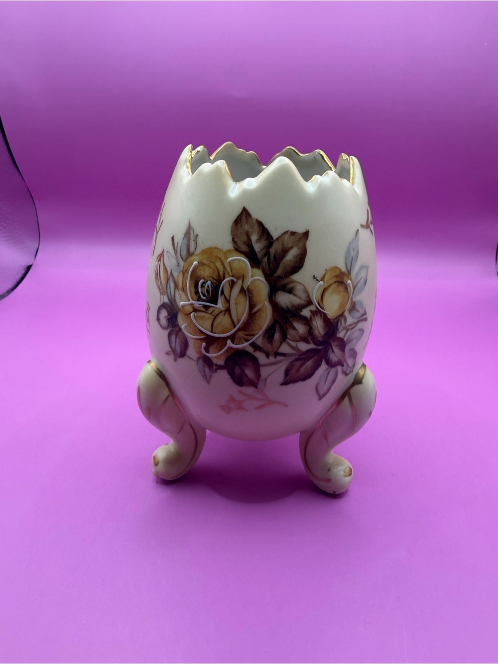 Napcoware Vintage “Cracked Egg”Porcelain Vase with Gold Trim